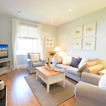 High Tide, Crabbe Street, Aldeburgh Apartman Kültér fotó